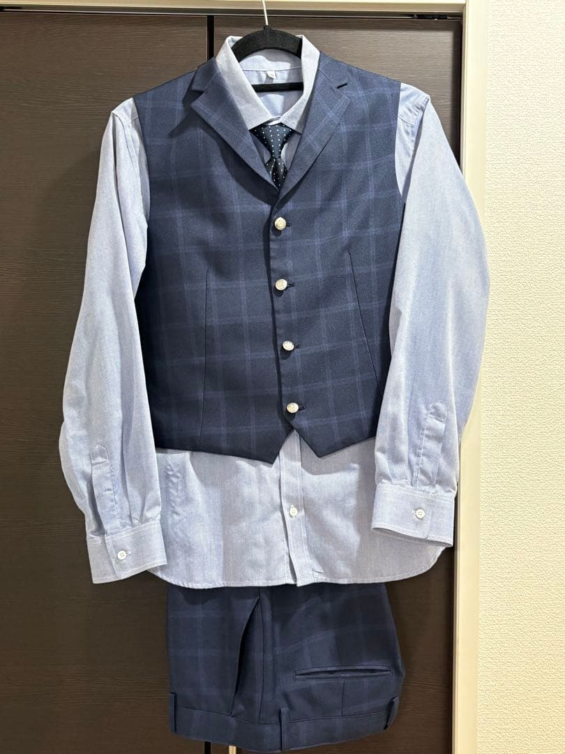 卒業式　男の子　小学生　紺　チェック柄 スーツ　5点セット　水色シャツ