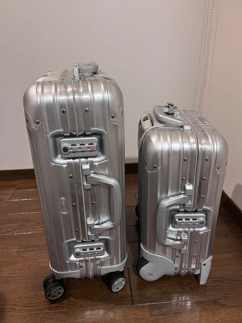 美品 リモワ キャリーケース トパーズ topas 2輪 機内持込