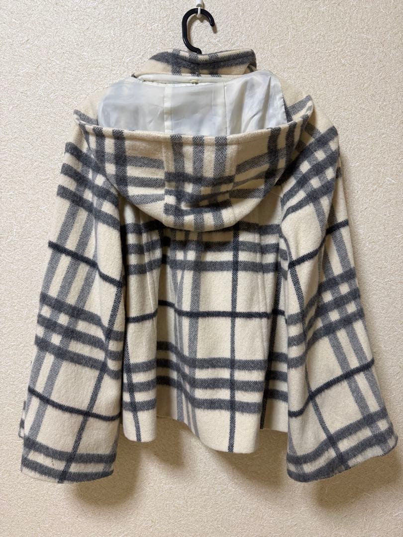 BURBERRY BLUE LABEL　ポンチョ　ケープ　コート　36