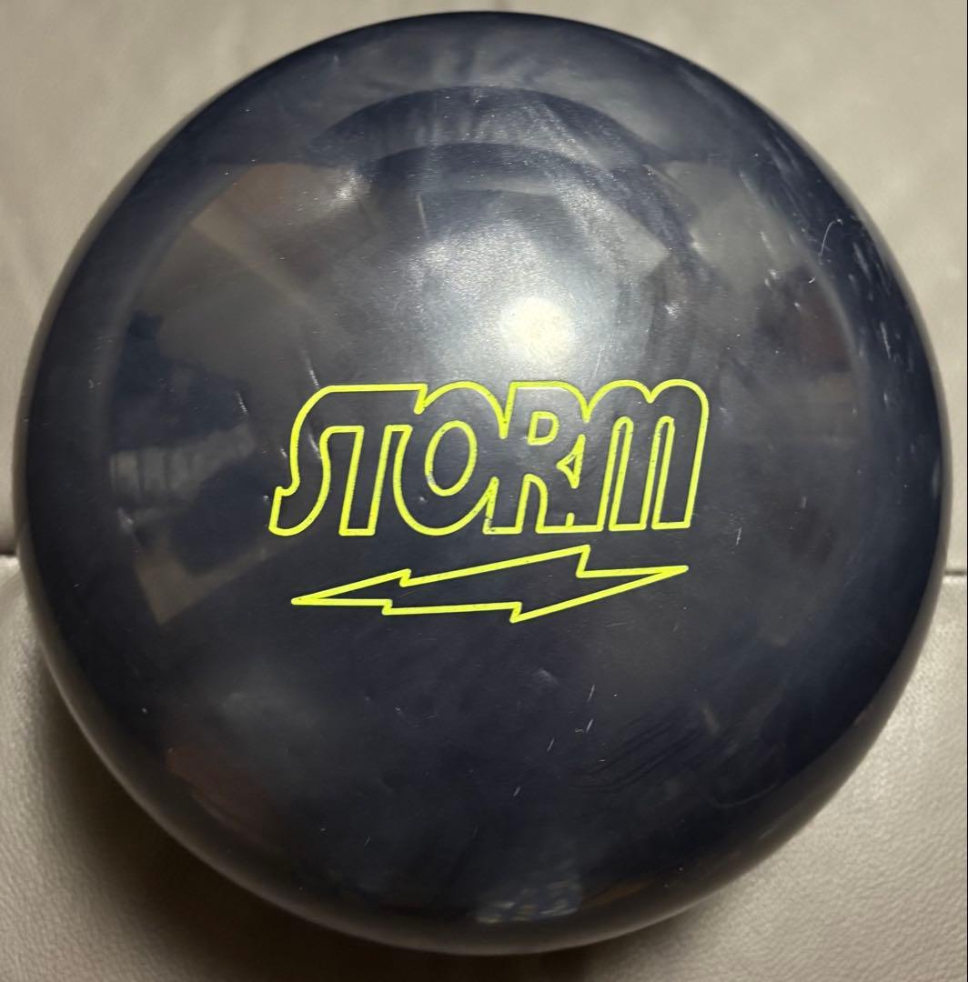 ストーム　ライトニングブラックアウト　15ポンド