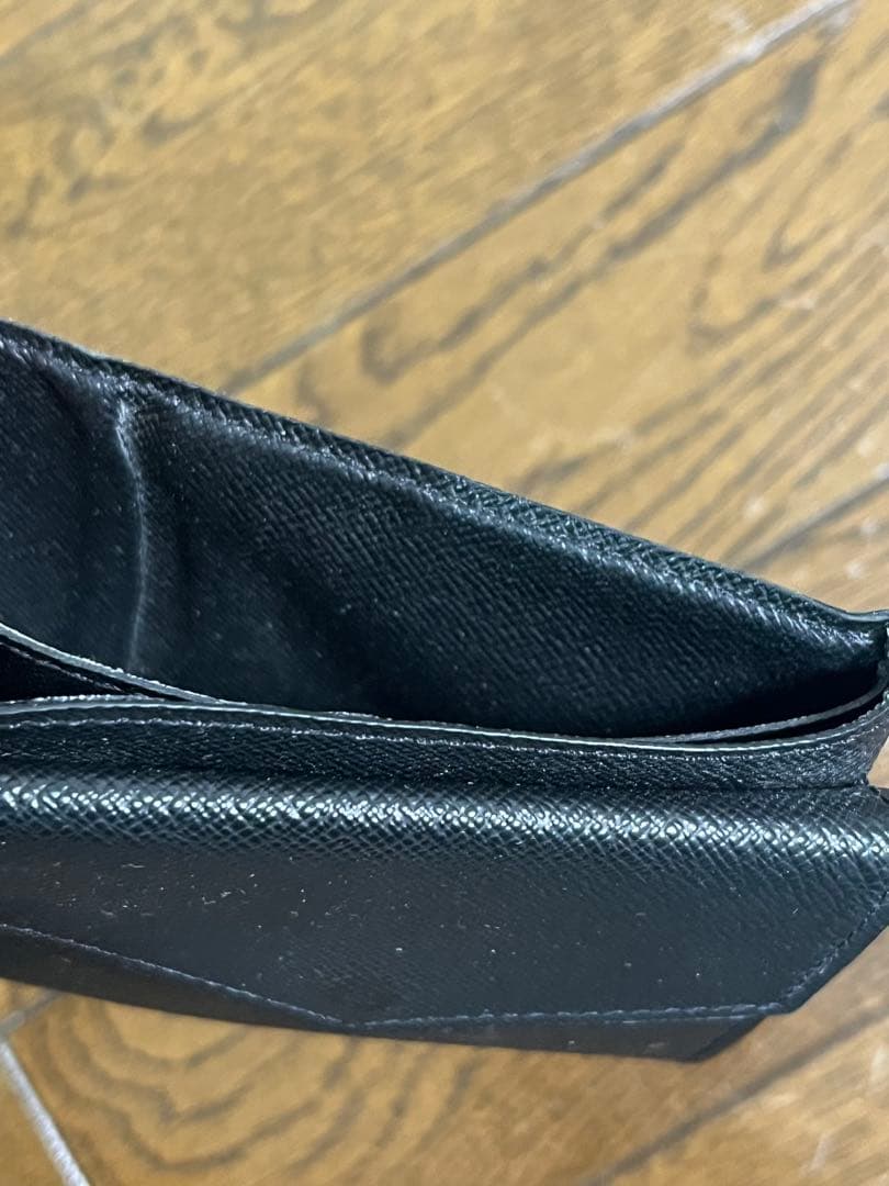 ルイヴィトン ダミエ グラフィット ポルトフォイユマルコNM