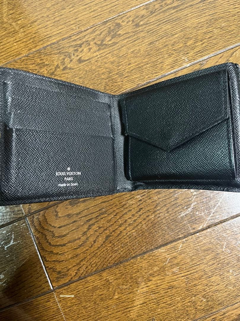 ルイヴィトン ダミエ グラフィット ポルトフォイユマルコNM