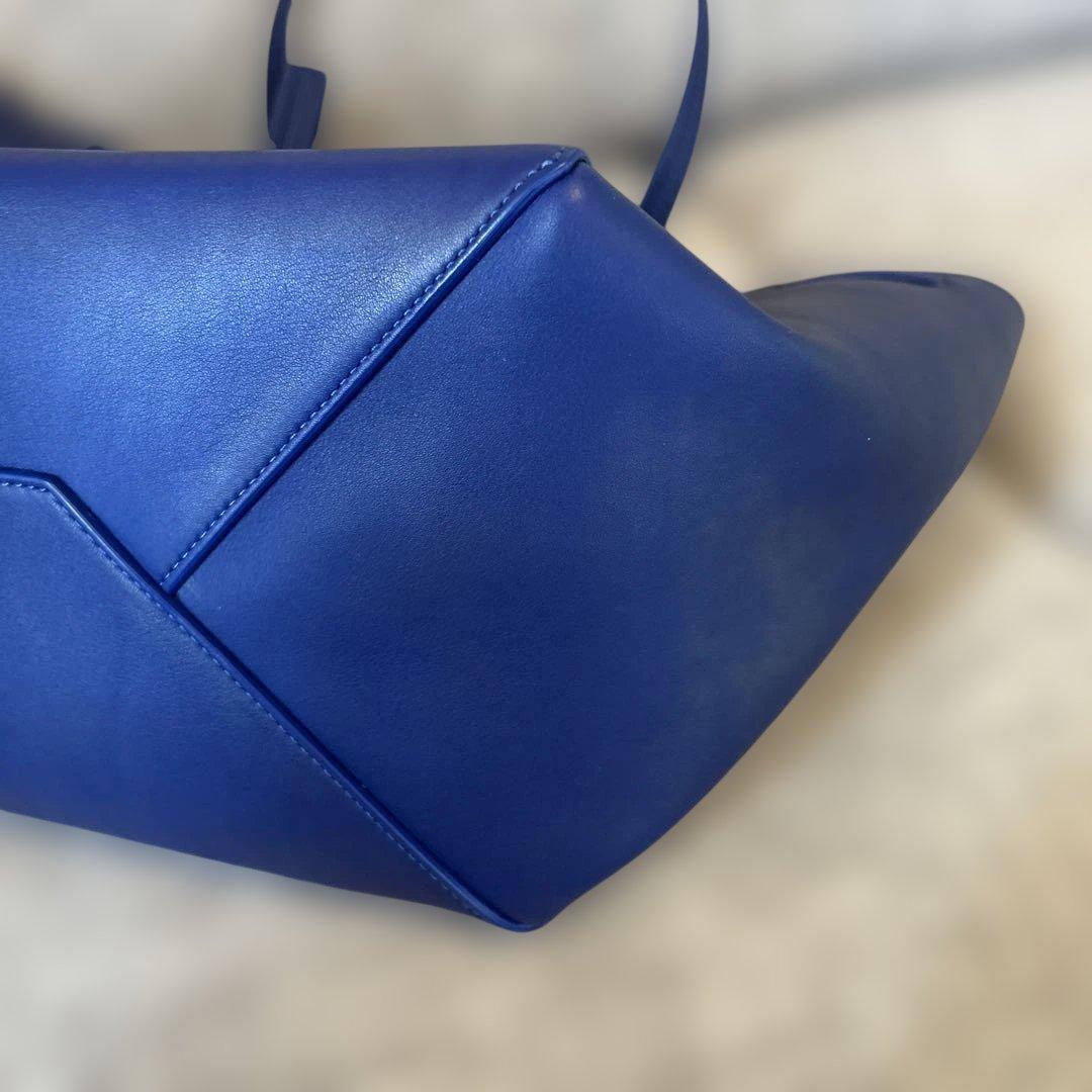 セリーヌ　ネイビー レザー トートバッグ タッセル付き　ショルダー　肩掛け