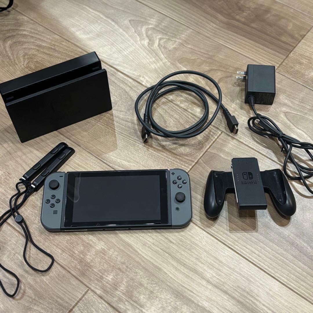 【美品】Nintendo Switch 本体 グレー 付属品付き