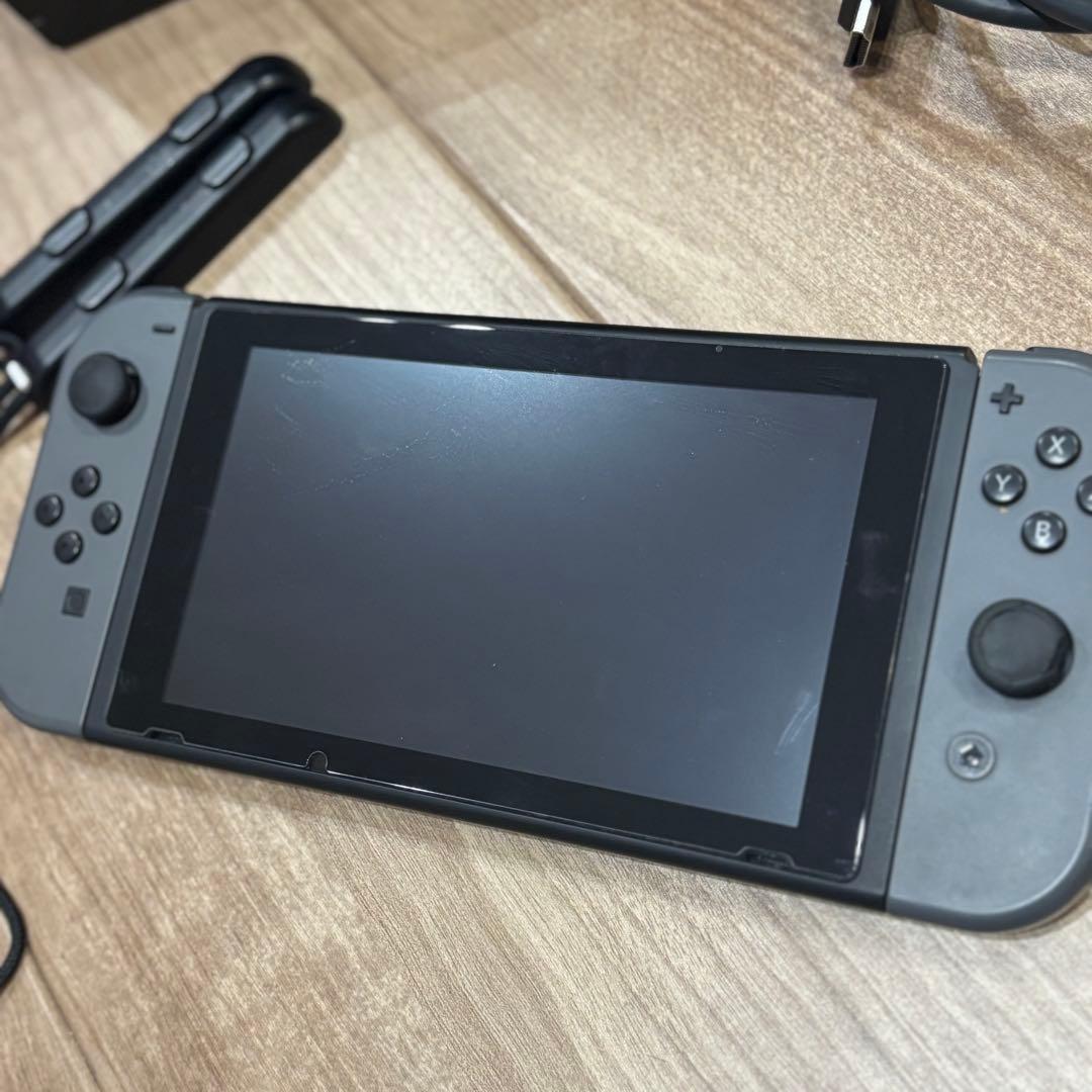 【美品】Nintendo Switch 本体 グレー 付属品付き