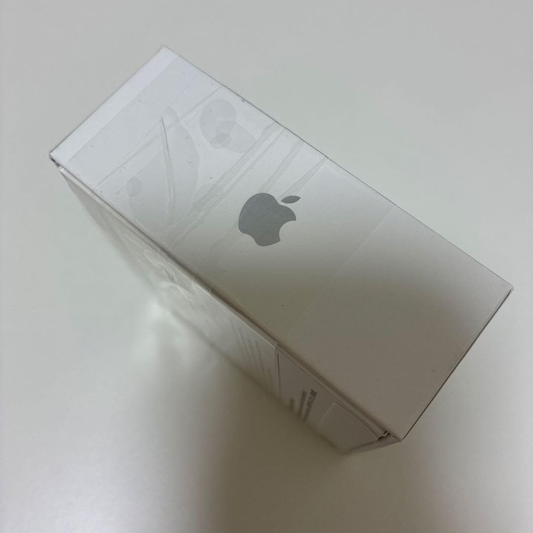 【＊新品未開封＊】AirPods 4 ワイヤレスイヤホン