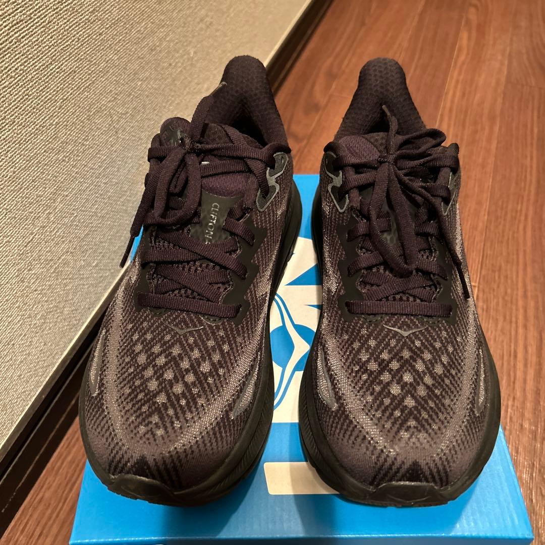 HOKA ランニングシューズ 新品未使用
