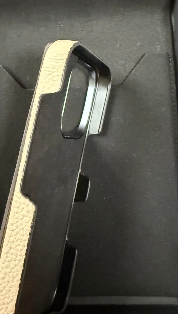 週末値下げ【美品】ボナベンチュラiPhone 16 Pro ケース グレージュ