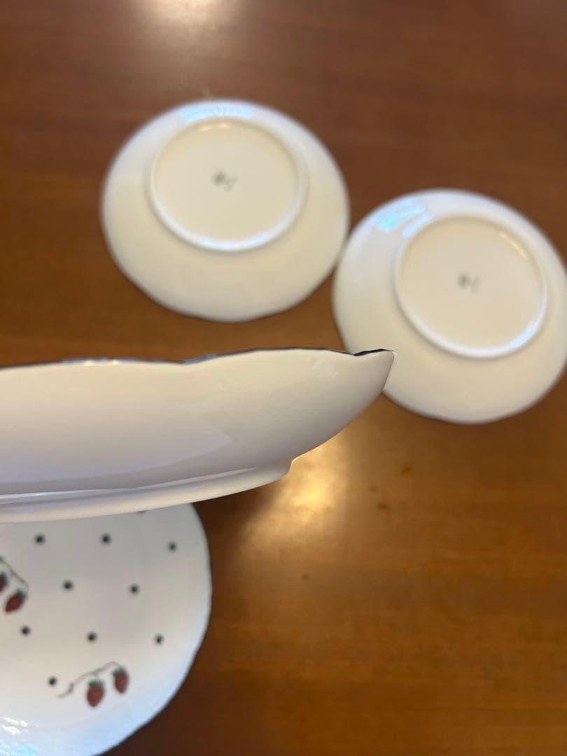 リチャード ジノリ　GINORI イタリアンポア　いちご柄