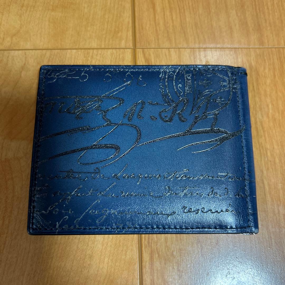 ベルルッティ マネークリップ フィギュアカリグラフィ