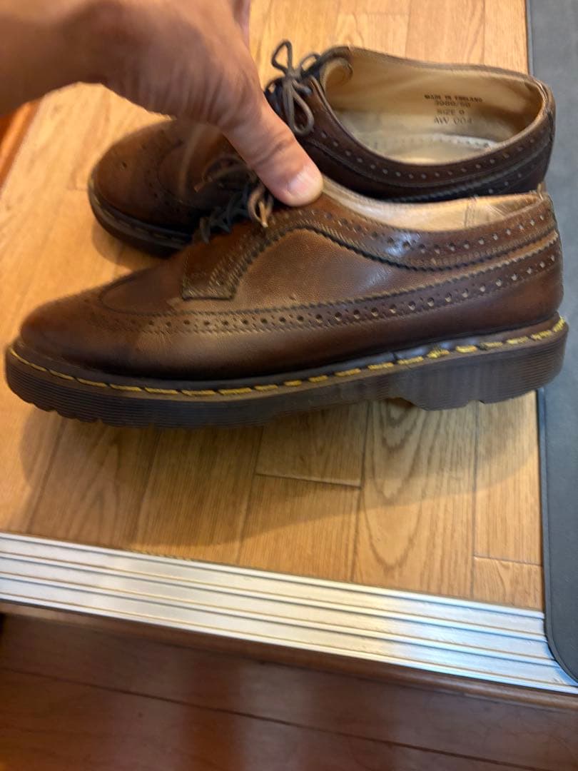 ドクターマーチン ブラウンレウィングチップ サイズUS9 イングランド製