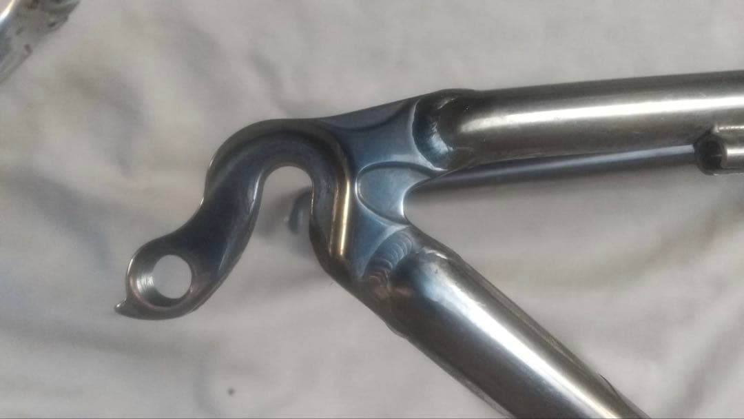 パナソニック チタンフレーム 26インチ 380サイズ