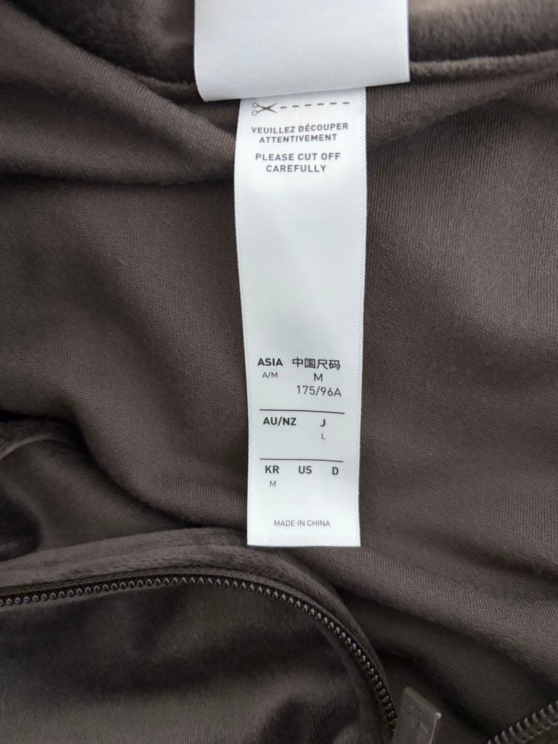 adidas ファイヤーバード ベロア トラックトップ ダークブラウン