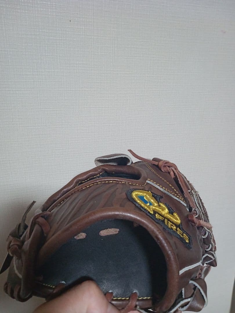 Fires 軟式グローブ ブラウン　大人用 投手グローブ
