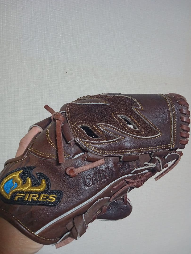 Fires 軟式グローブ ブラウン　大人用 投手グローブ