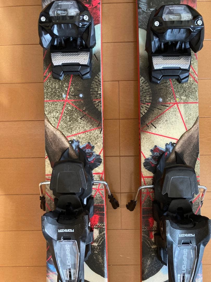 スキー MOMENT Commander 108