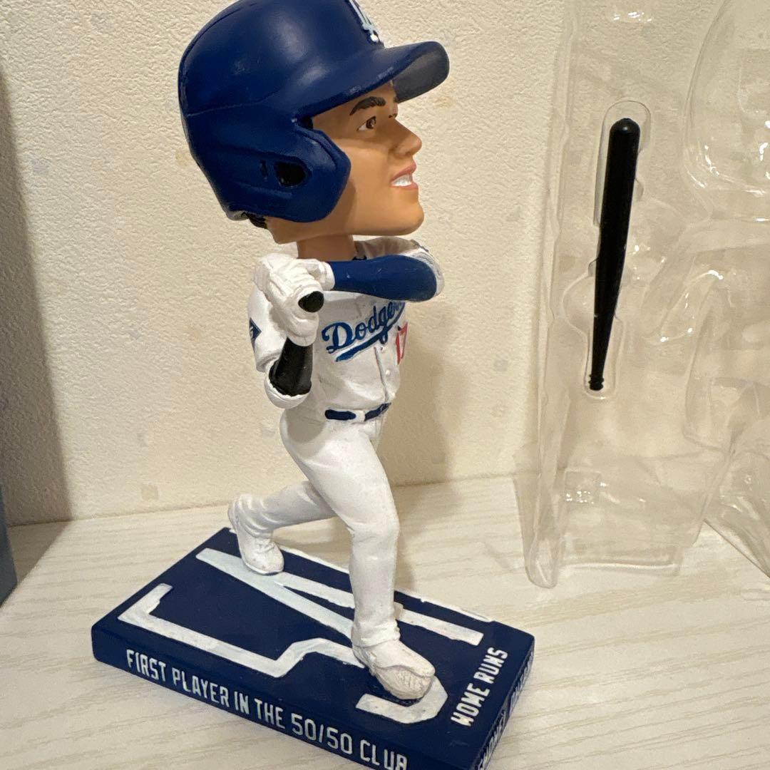 大谷翔平 ボブルヘッド & トロフィーセット