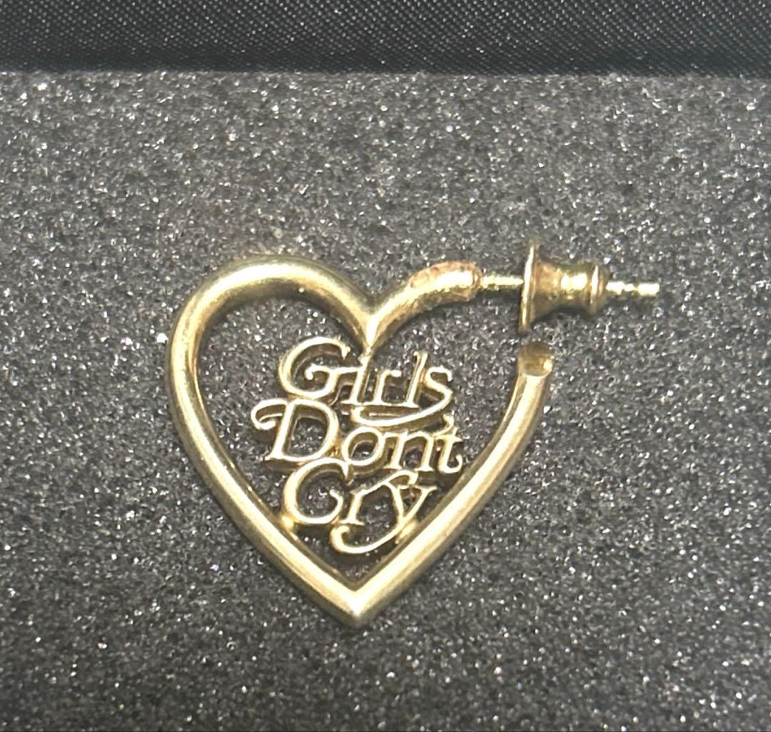 CAREERING GIRLSDON’TCRYコラボフープピアスsupreme