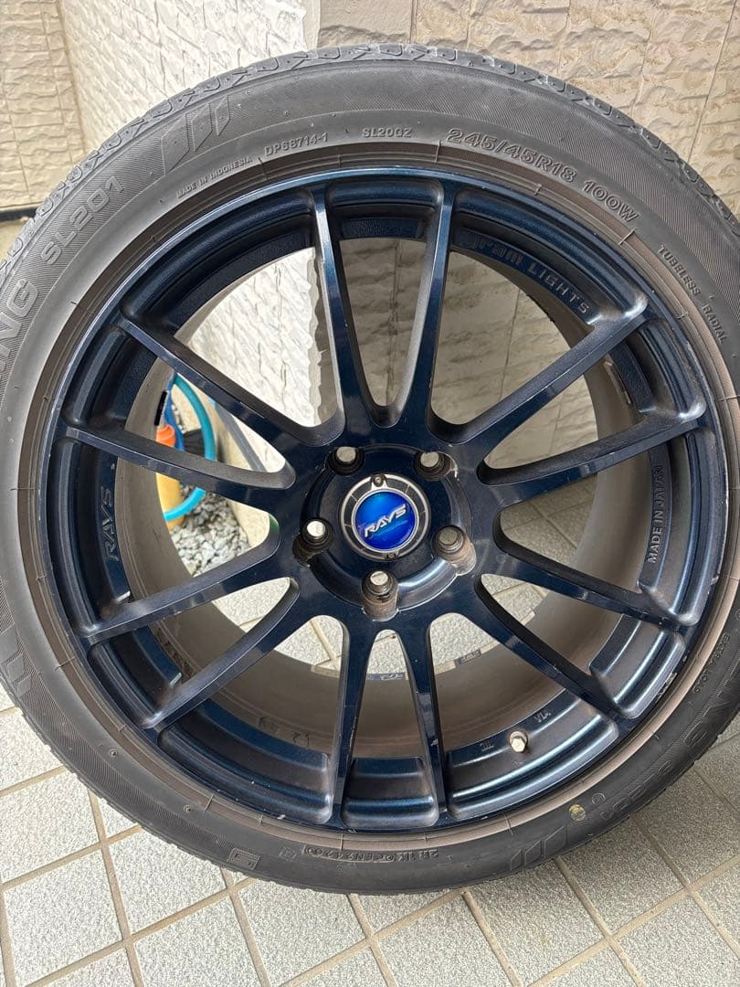 sti  レイズグラムライツ 18インチ8.5j pcd114.3