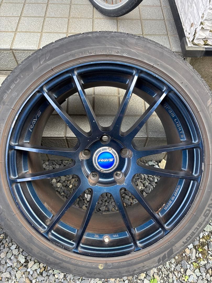 sti  レイズグラムライツ 18インチ8.5j pcd114.3