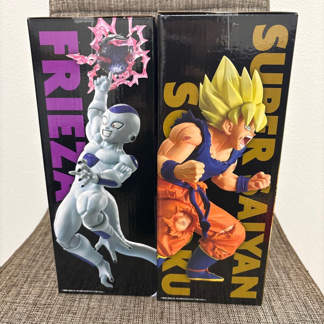 ドラゴンボール　一番くじ　B賞　超サイヤ人孫悟空　C賞　フリーザ　新品未開封