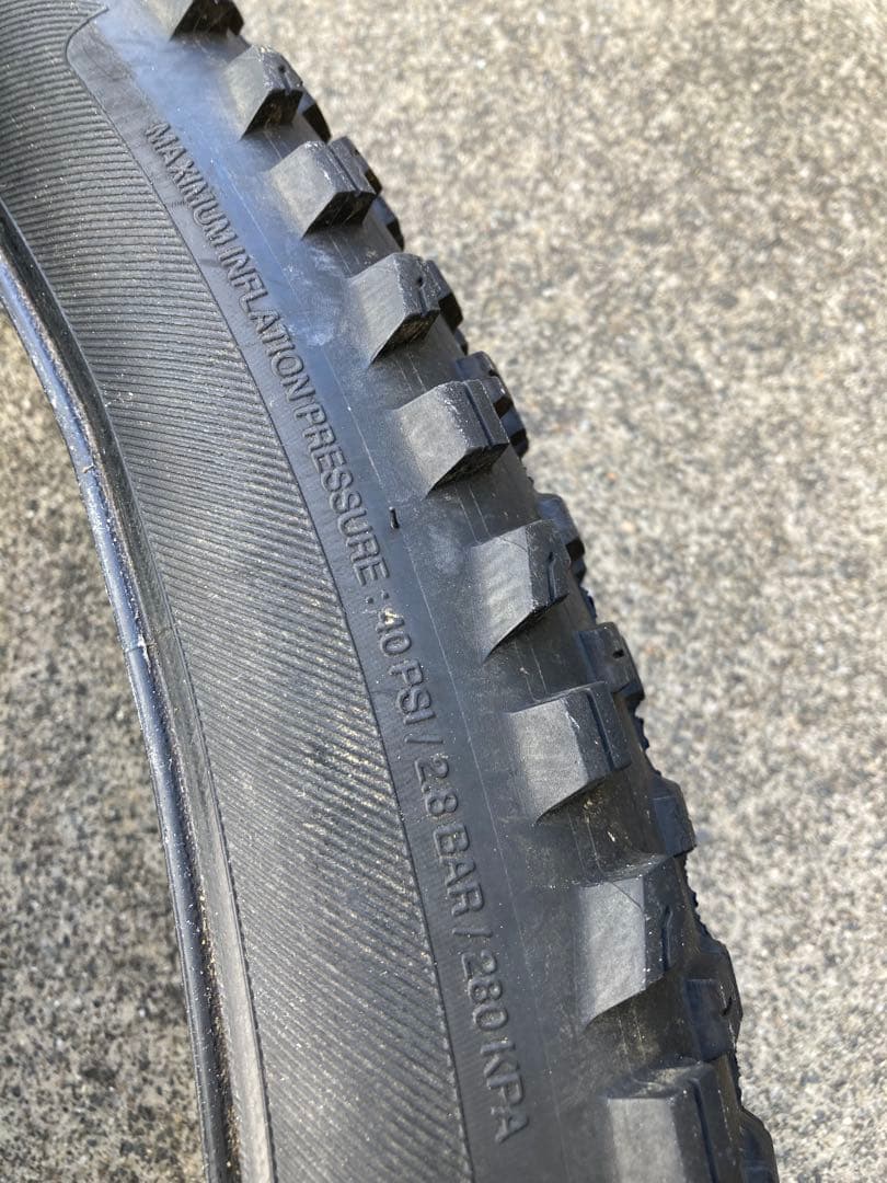 ボントレガー XR4 Team Issue TLR MTB 29×2.6 2本