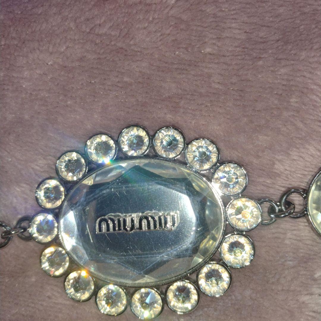週末限定、お値下げ miumiu ナッパクリスタルチェーンビジュー