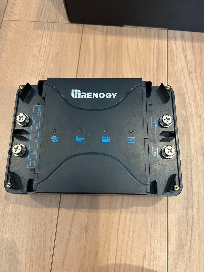 RENOGY 走行充電器　50A
