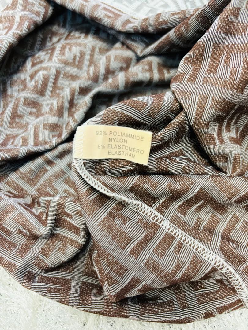 【美品】フェンディ　ズッカ　ノースリーブ　トップス　レディース