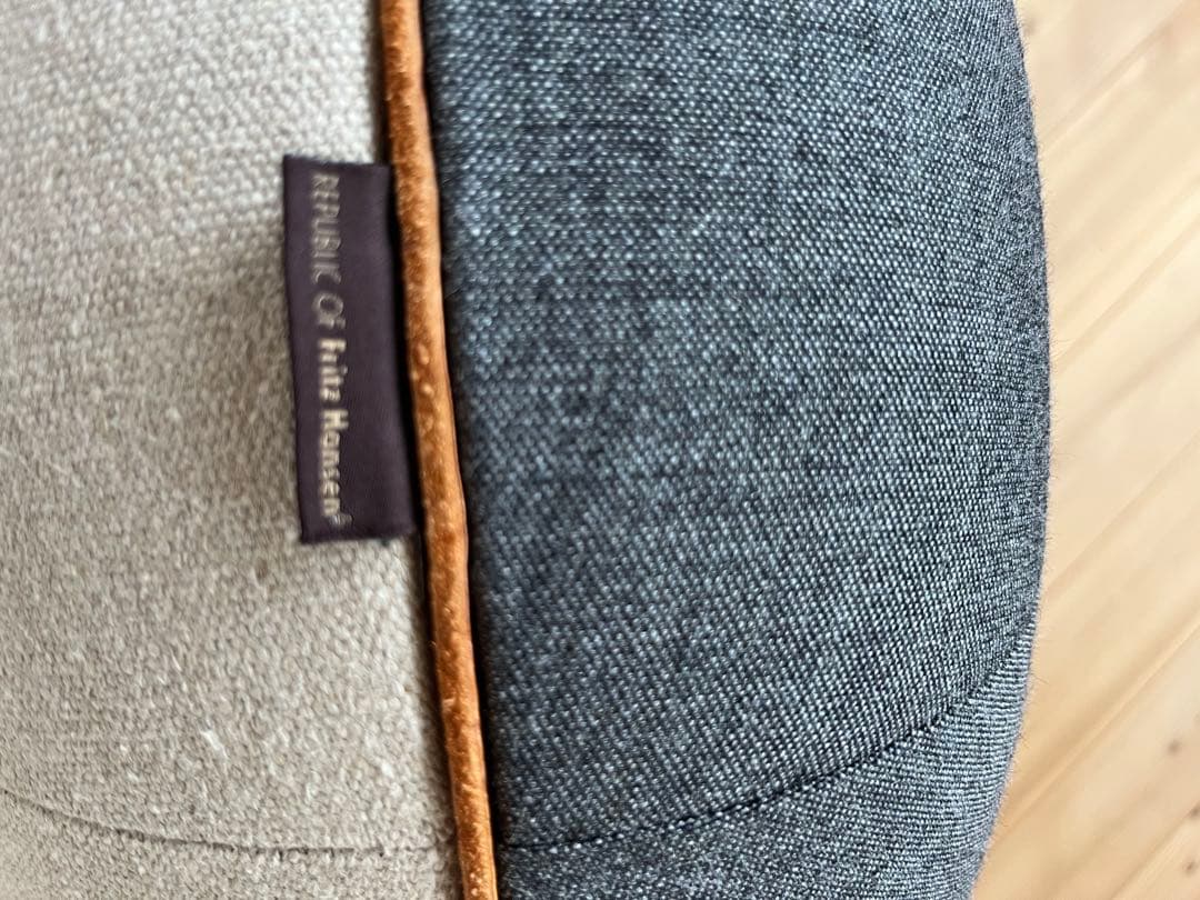 Fritz Hansen フリッツハンセン スツール POUF プフ 丸椅子