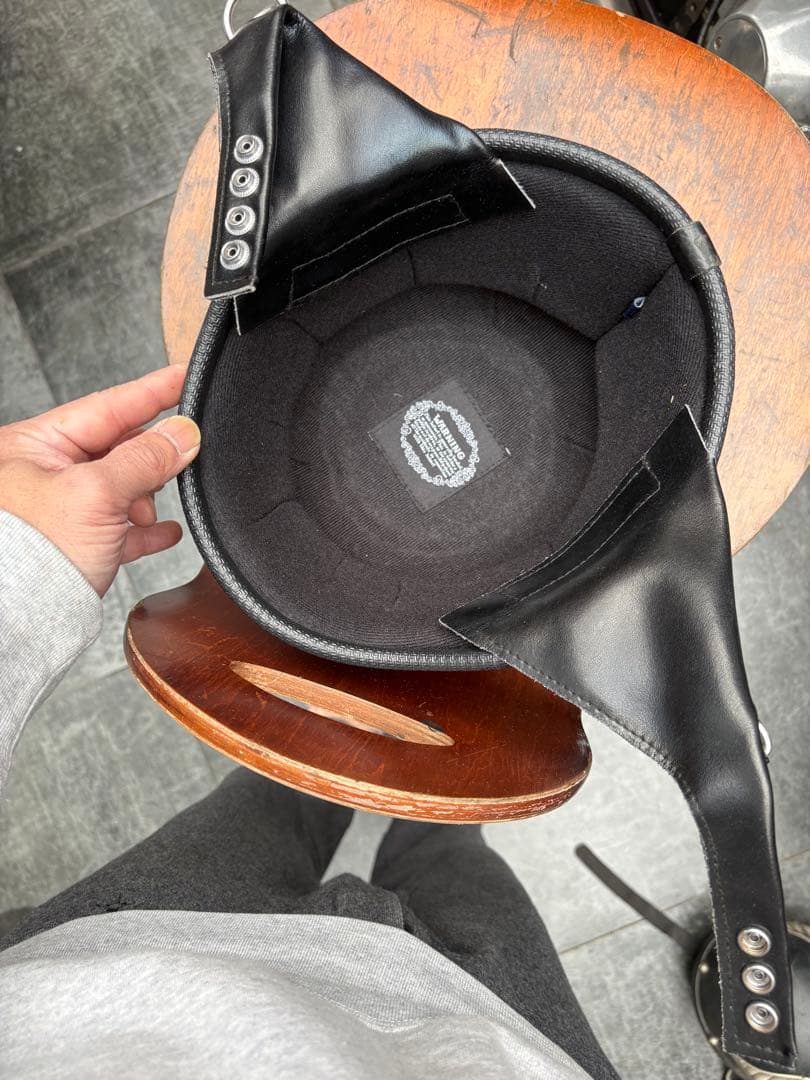 BURST ハーフヘルメット ホワイト XLサイズ カスタムペイント　ノーバッツ