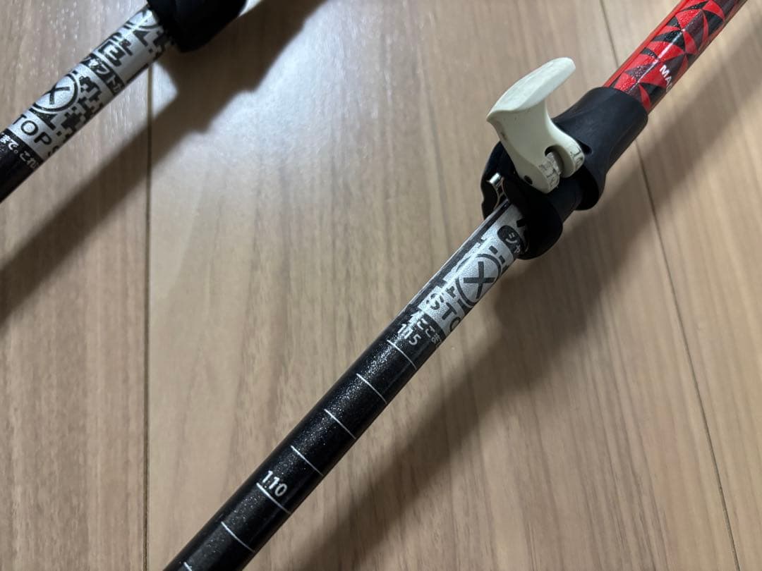 ★お洒落★オガサカ スキーポール ストック 収縮ポール　調整可能　デモ　技術