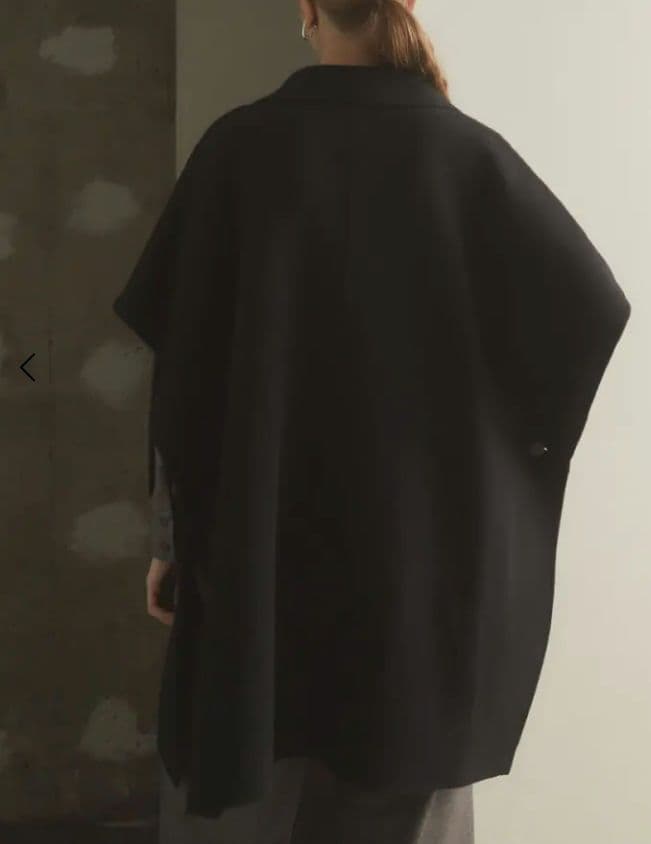 最終価格　新品未使用タグ付き　Aga　コート