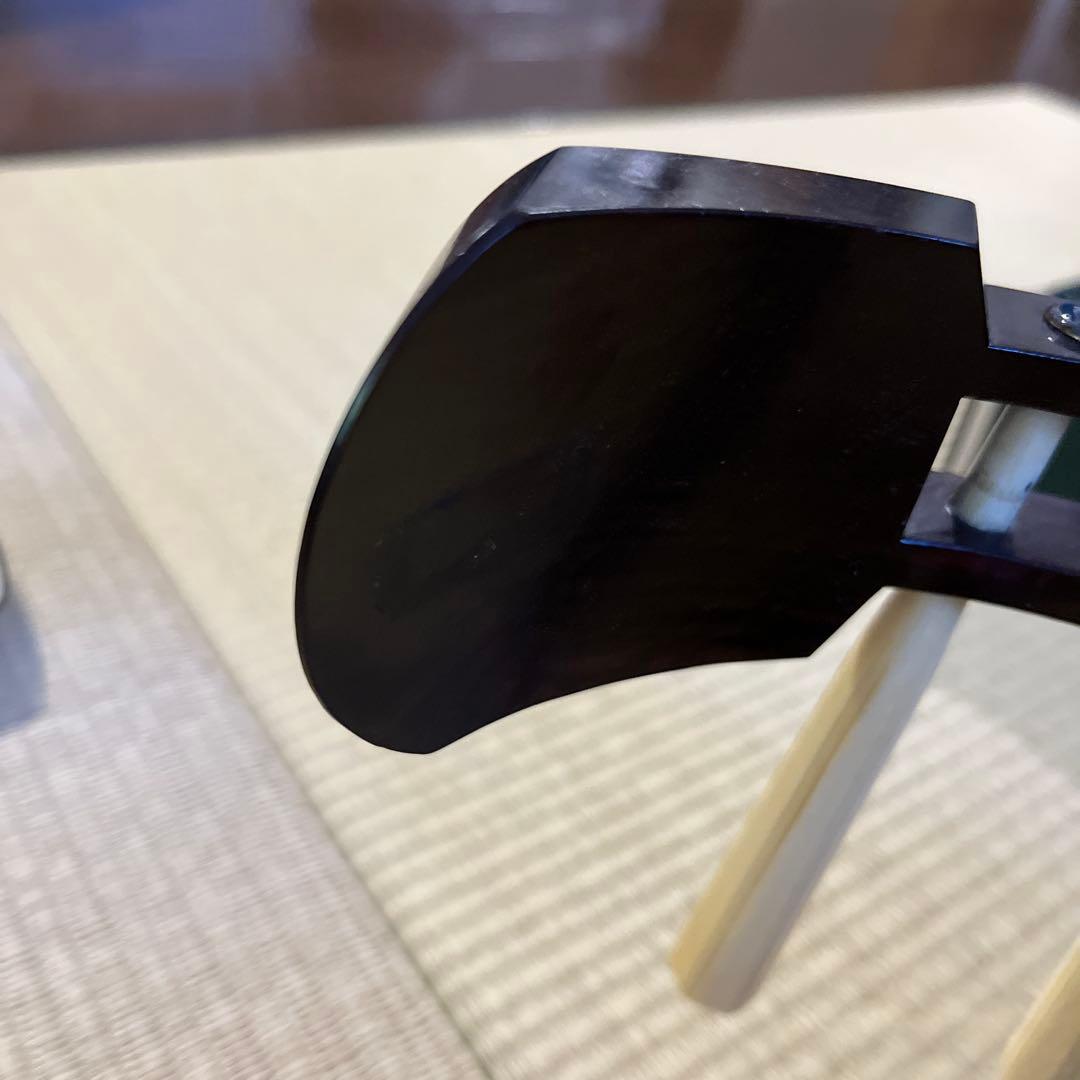 細棹三味線。男性用。舞台用。紅木製の三分割