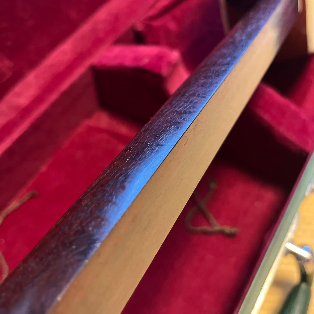 細棹三味線。男性用。舞台用。紅木製の三分割