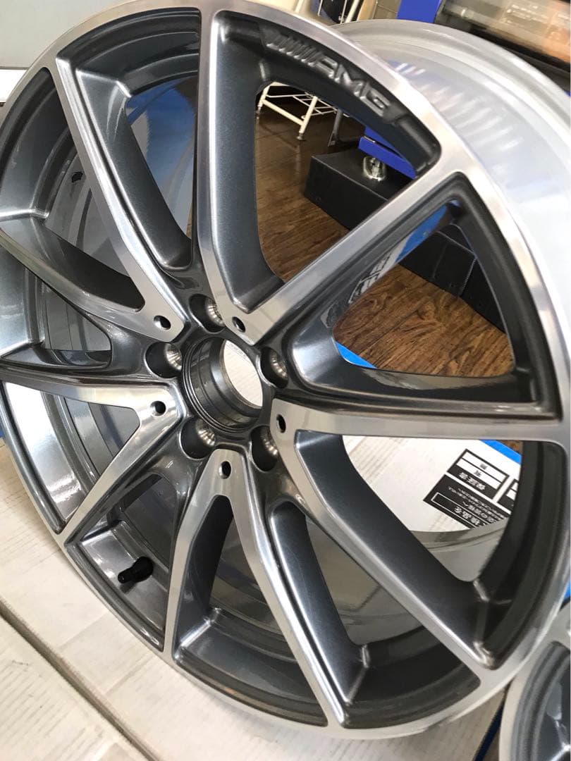 美品中古　ベンツEクラスAMG純正アルミホイル 4本