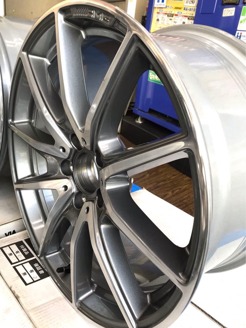 美品中古　ベンツEクラスAMG純正アルミホイル 4本