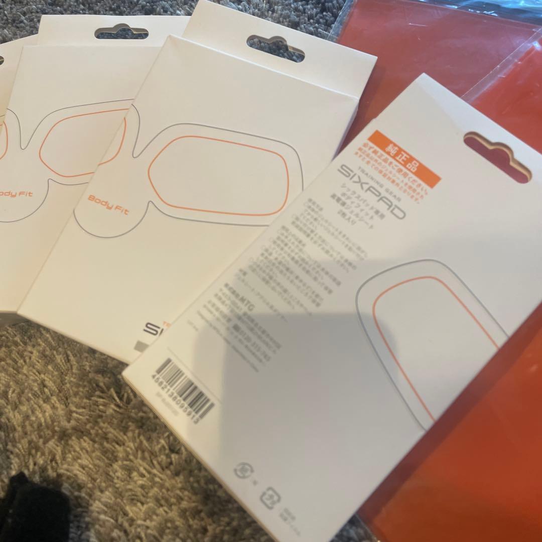 a*.様 シックスパッド　アームセット　純正ジェルシート付