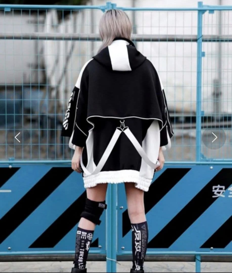 如*月様 REFLEM 　レフレム　パーカー