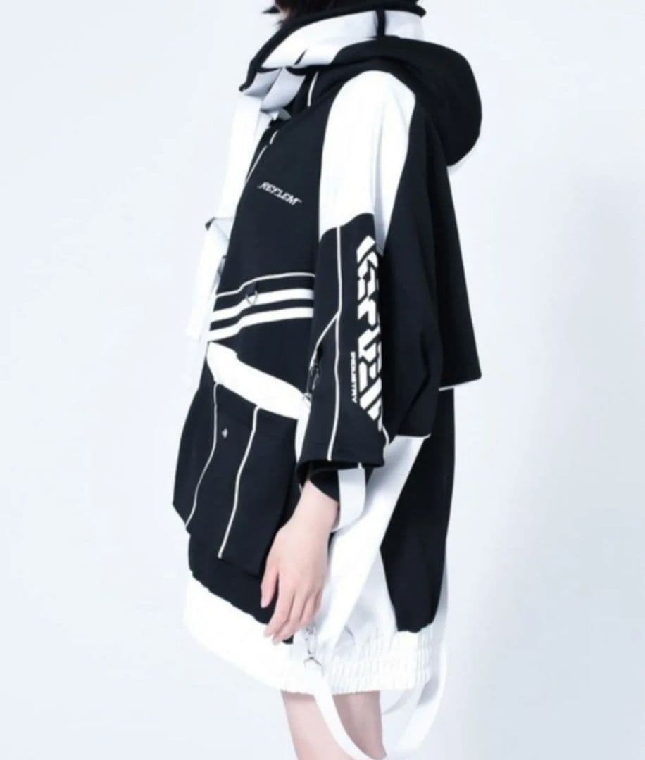 如*月様 REFLEM 　レフレム　パーカー