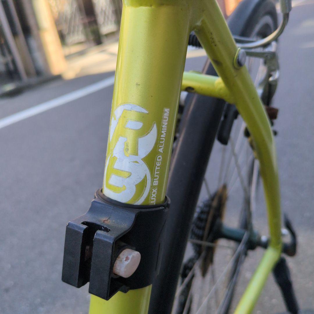 GIANT クロスバイク 3×8　ライムグリーン　杉並区引き取り限定