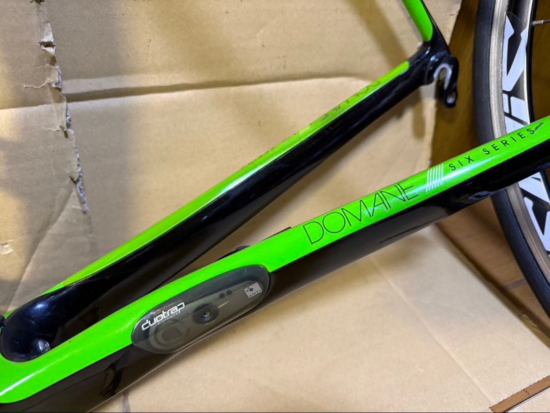 TREK DOMANE six series カーボンフレーム フレームセット