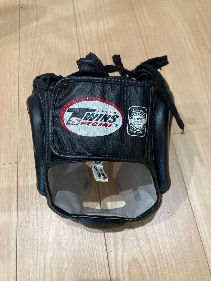 TWINS ヘッドギアMサイズ　グローブ16ozセット イエロー ブラック