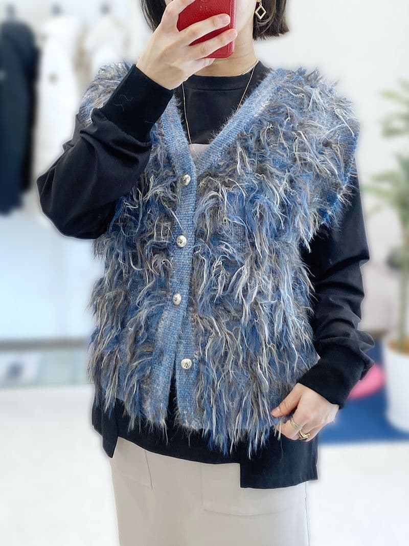 新品　ラリアムー　25aw　ジャガードニットベスト　定価27500