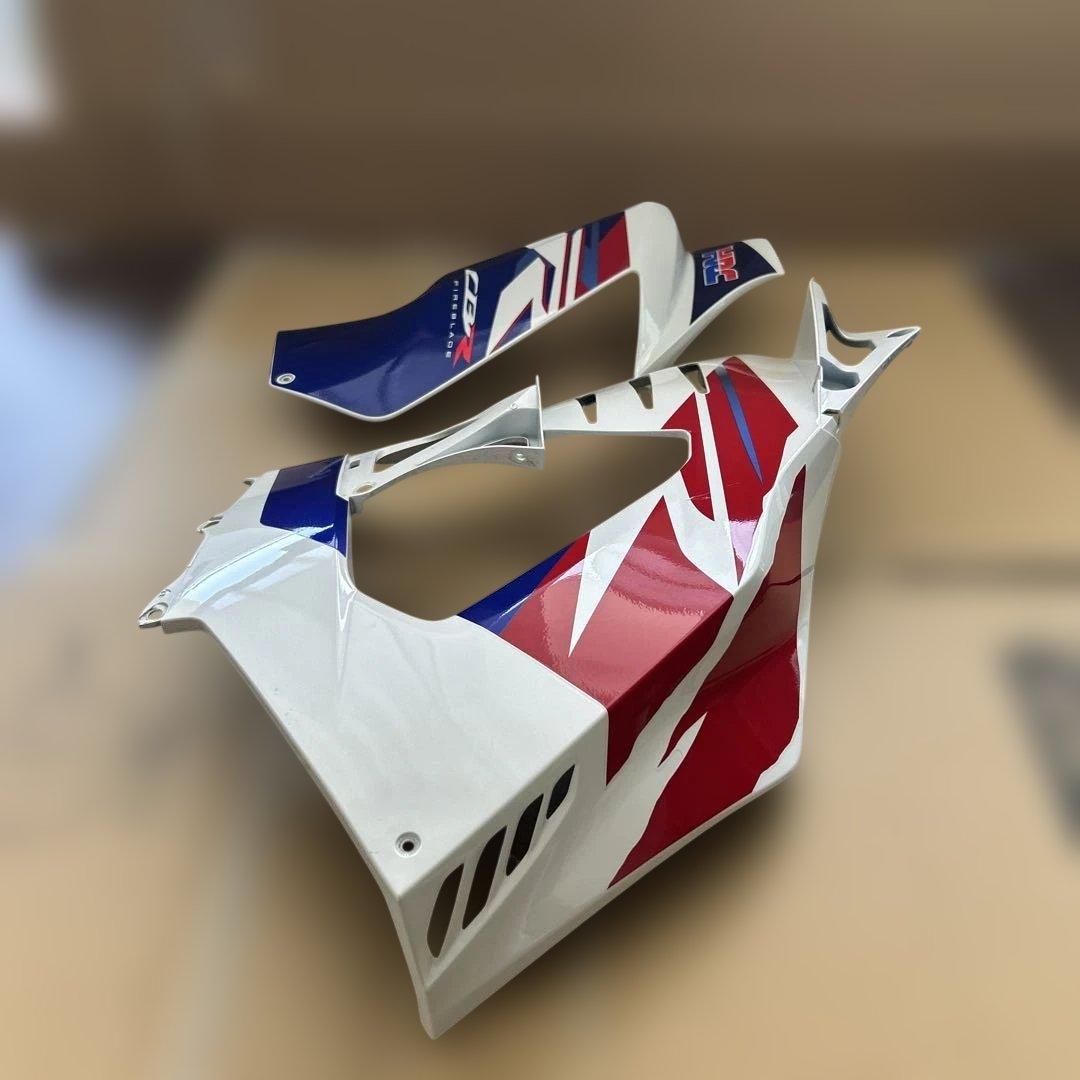 HONDA CBR1000RR-R 純正カウル左　ミドルセット