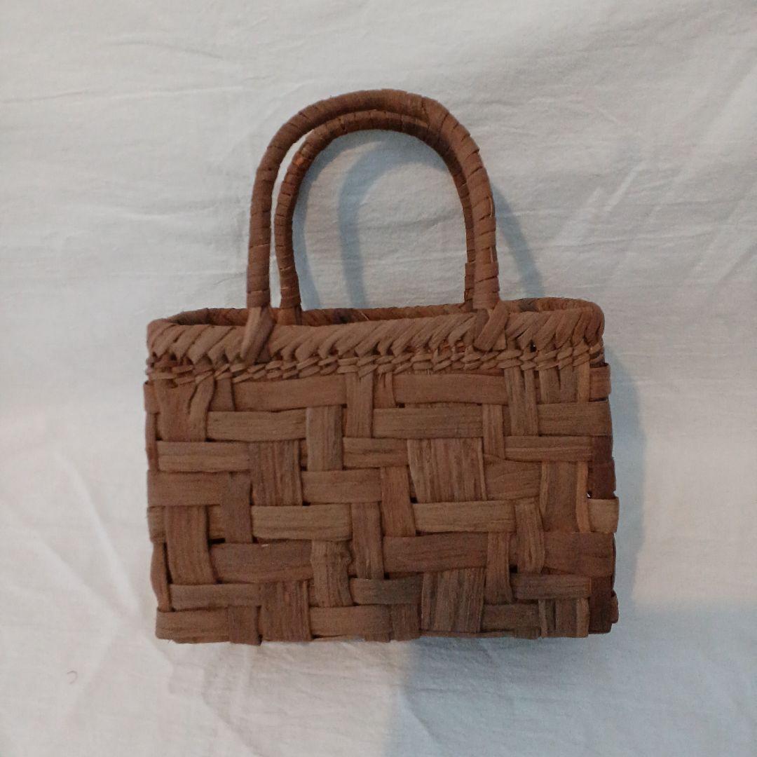 小さい国産山葡萄かご　太ひご