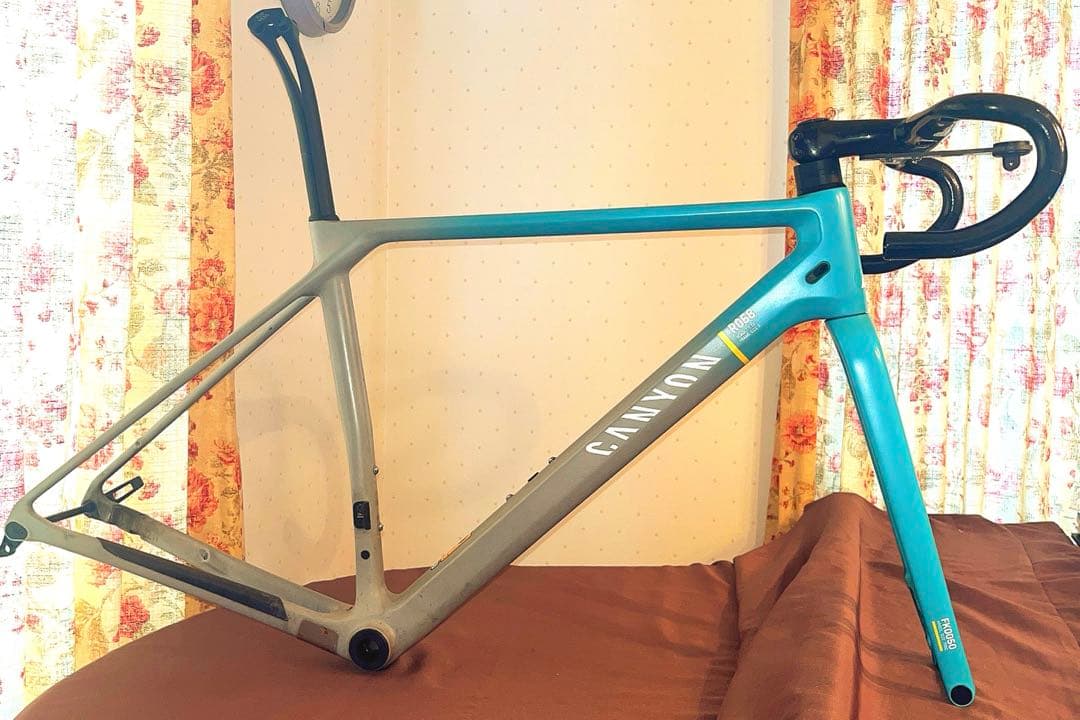 canyon Road lite CF8 フレームセット