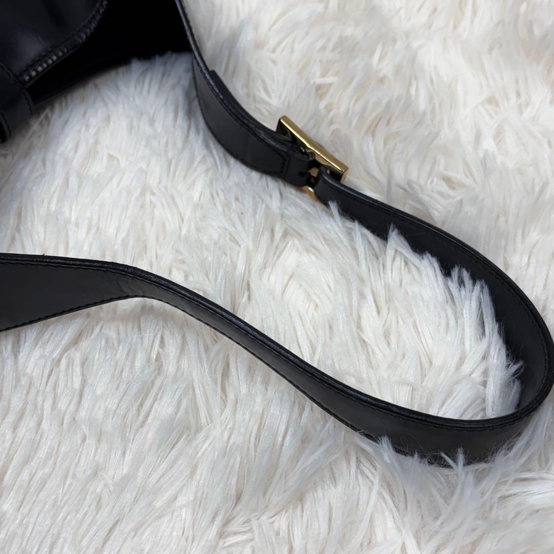 グッチ ジャッキー ワンショルダー バッグ オールレザー ブラック