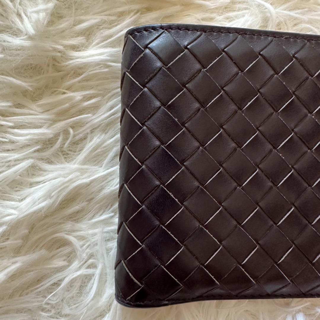 美品✨ボッテガヴェネタ イントレチャート 二つ折り財布 レザー ブラウン