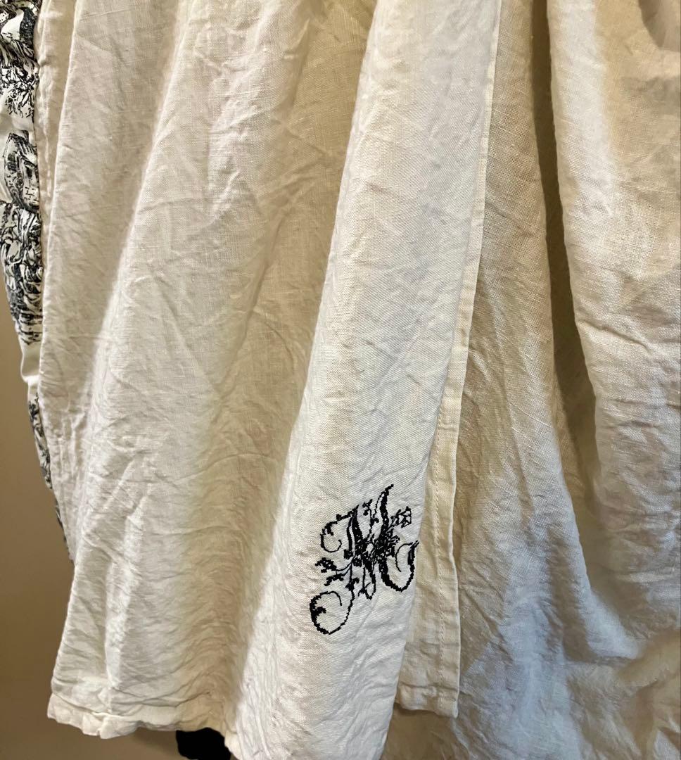 クロスギャザーのエプロンドレス　黒トワルドジュイ　mifumiさん